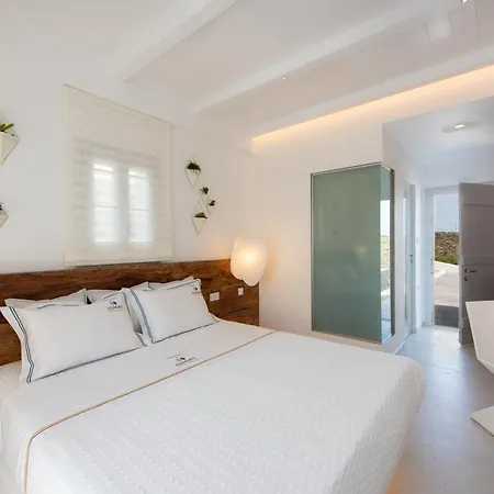 Elements Sifnos Boutique Faros