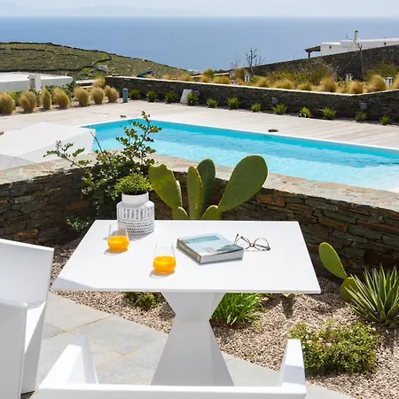 Elements Sifnos Boutique Faros