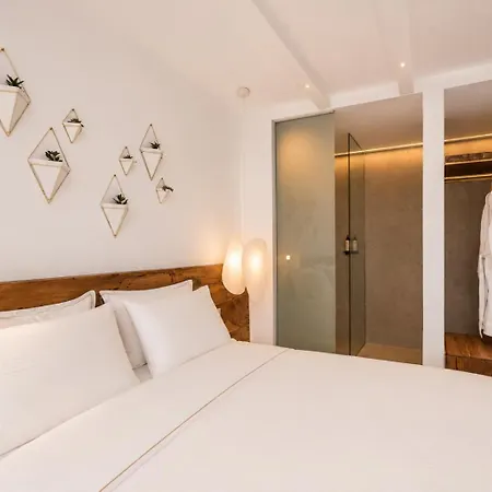 Hotel Elements Sifnos 5*