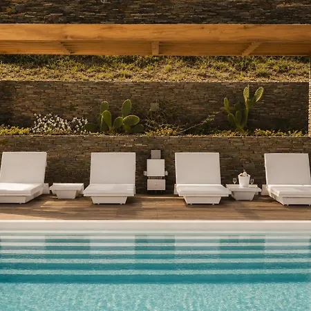 Elements Sifnos Hotel Faros