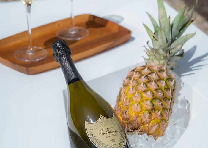 Elements Sifnos Boutique