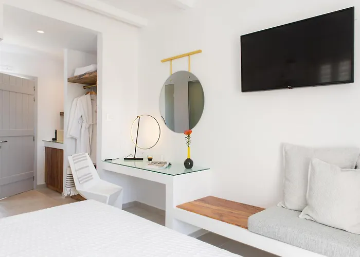 Elements Sifnos Boutique 5*